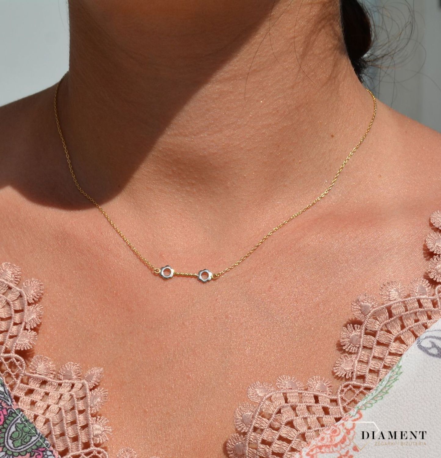 Złoty naszyjnik celebrytka 585 'kwiatki z białego złota'.jpg