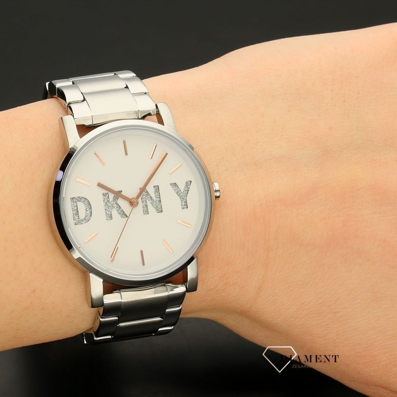 Damski zegarek Donna Karan New York NY2681 DKNY z kolekcji Soho.jpg