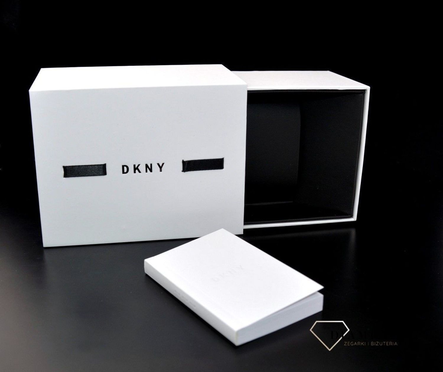 Damski zegarek Donna Karan New York NY2344 DKNY z kolekcji Soho (2).jpg