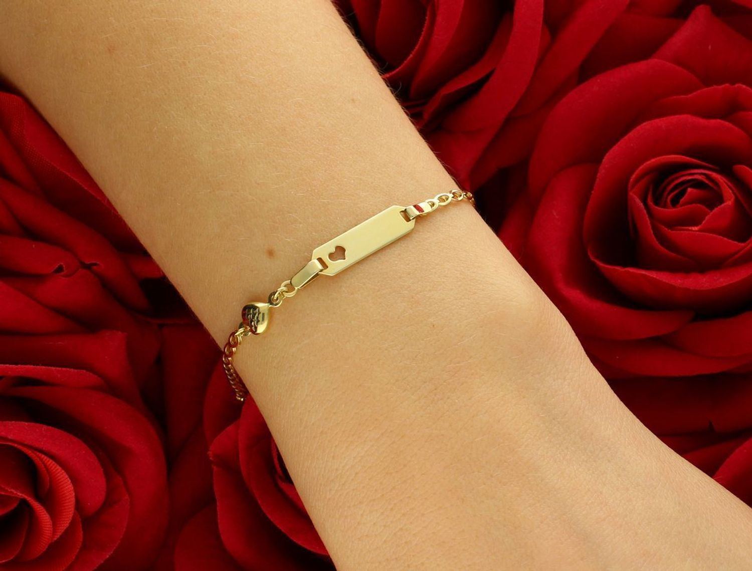 Bransoleta blaszka z serduszkami pr 333, OPB000000-242 Bransoletka złota próby 333 blaszka z serduszkami. Bransoletka złota próby 333 blaszka jest doskonałym elementem 1.jpg