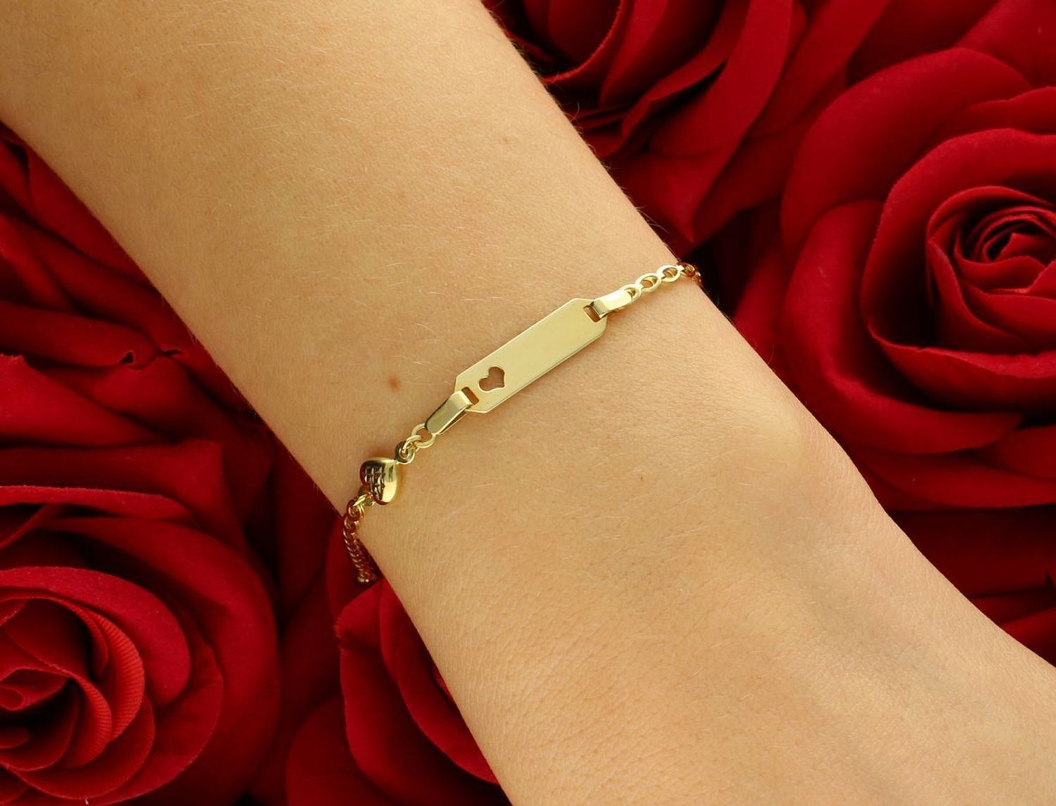 Bransoleta blaszka z serduszkami pr 333, OPB000000-242 Bransoletka złota próby 333 blaszka z serduszkami. Bransoletka złota próby 333 blaszka jest doskonałym elementem 1.jpg