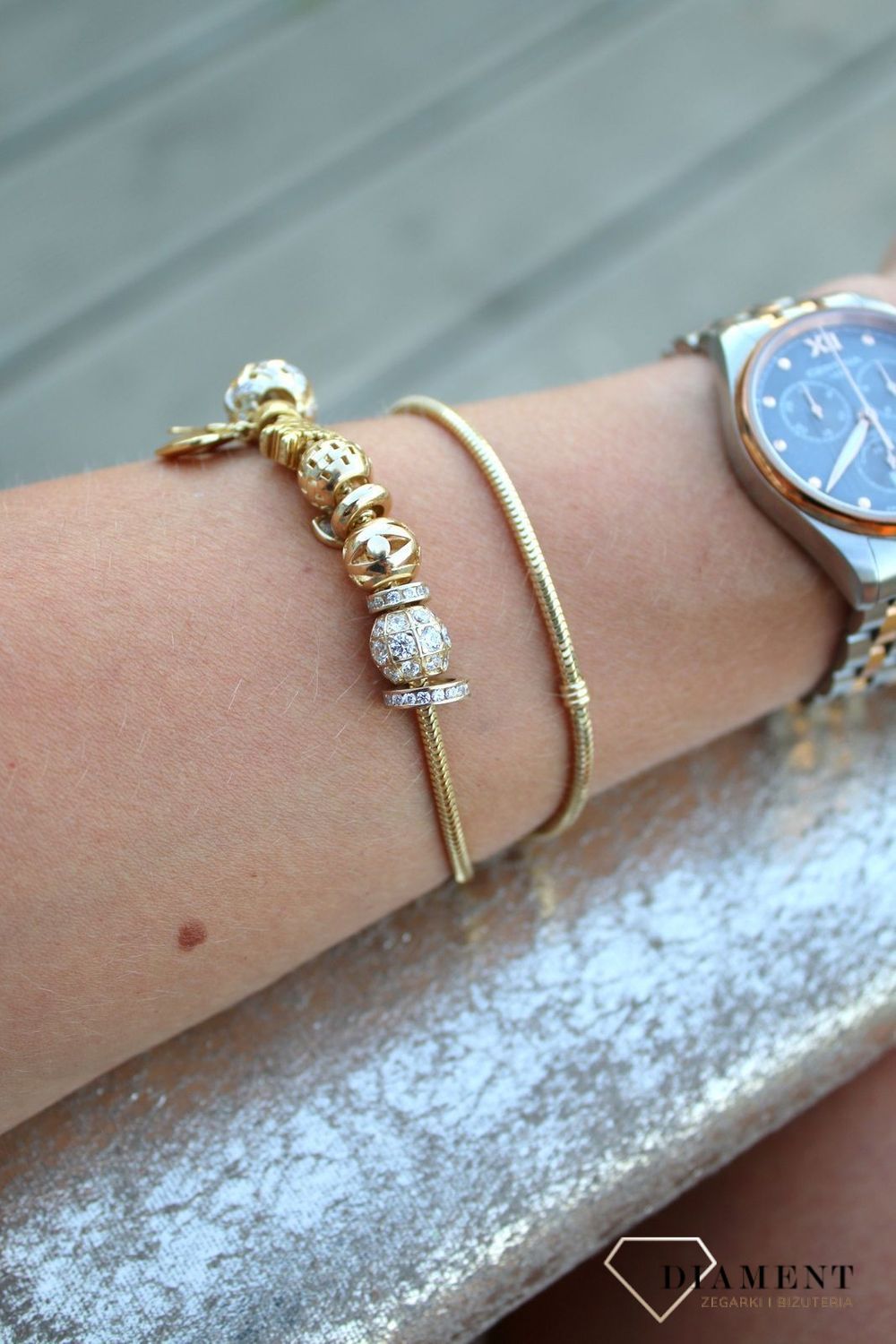 Złota zawieszka charms do bransoletki 333 'Baryłka dużych cyrkonii'v.jpg