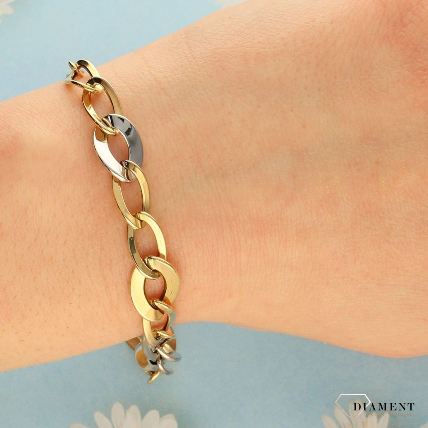 Złota bransoletka pancerka. Białe złoto z żółtym. Złote Bransoletki Damskie w Sklepie z Biżuterią zegarki-diament.pl to idealny pomysł na prezent dla kobiety.1.jpg