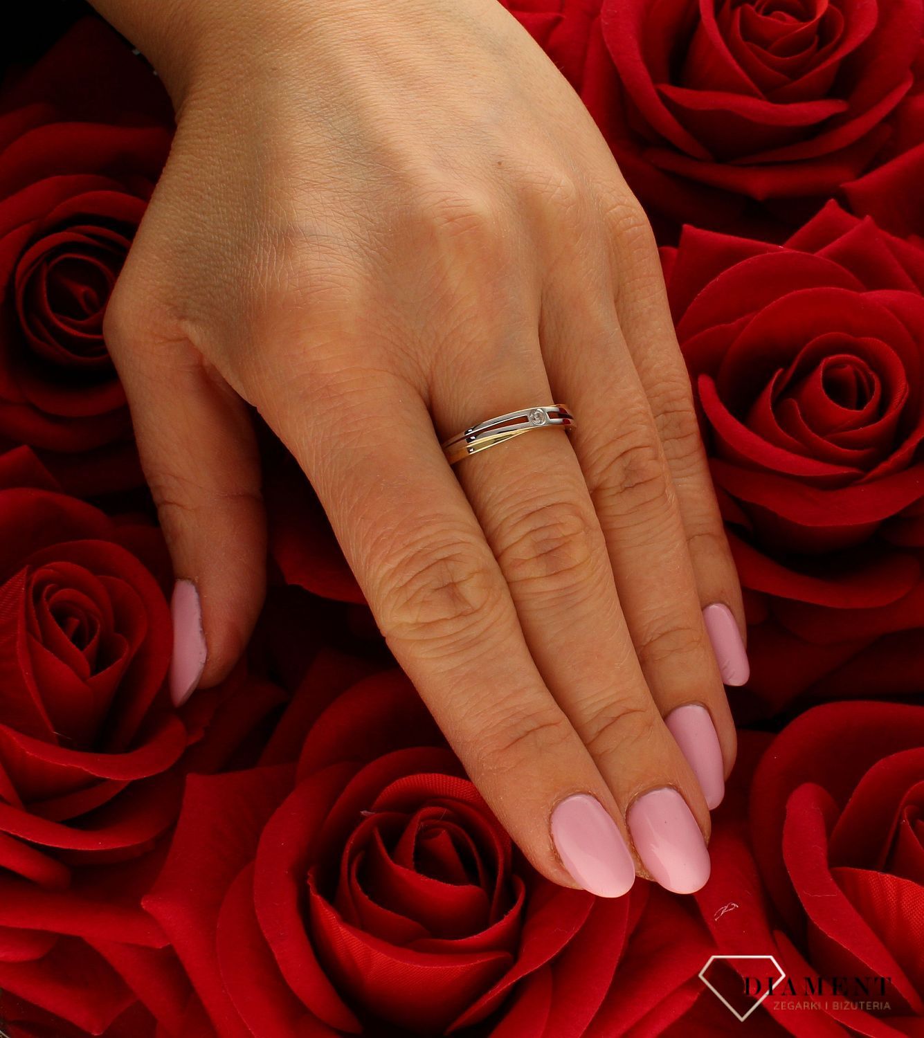 Złoty pierścionek damski 'Płaska cyrkonia' 585OUP000000-074.  Klasyczny pierścionek. Pierścionek zaręczynowy. Pierścionek złoty.jpg