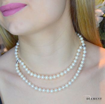 Naszyjnik srebrny damski z perłą naturalną PBZII70180. Naszyjnik srebrny damski z perłą to wyraz klasyki idealnej na co dzień jak i do wieczorowych stylizacji. Perła to jeden z najszlachetniejszych oraz najbardziej charakterys (3).JPG