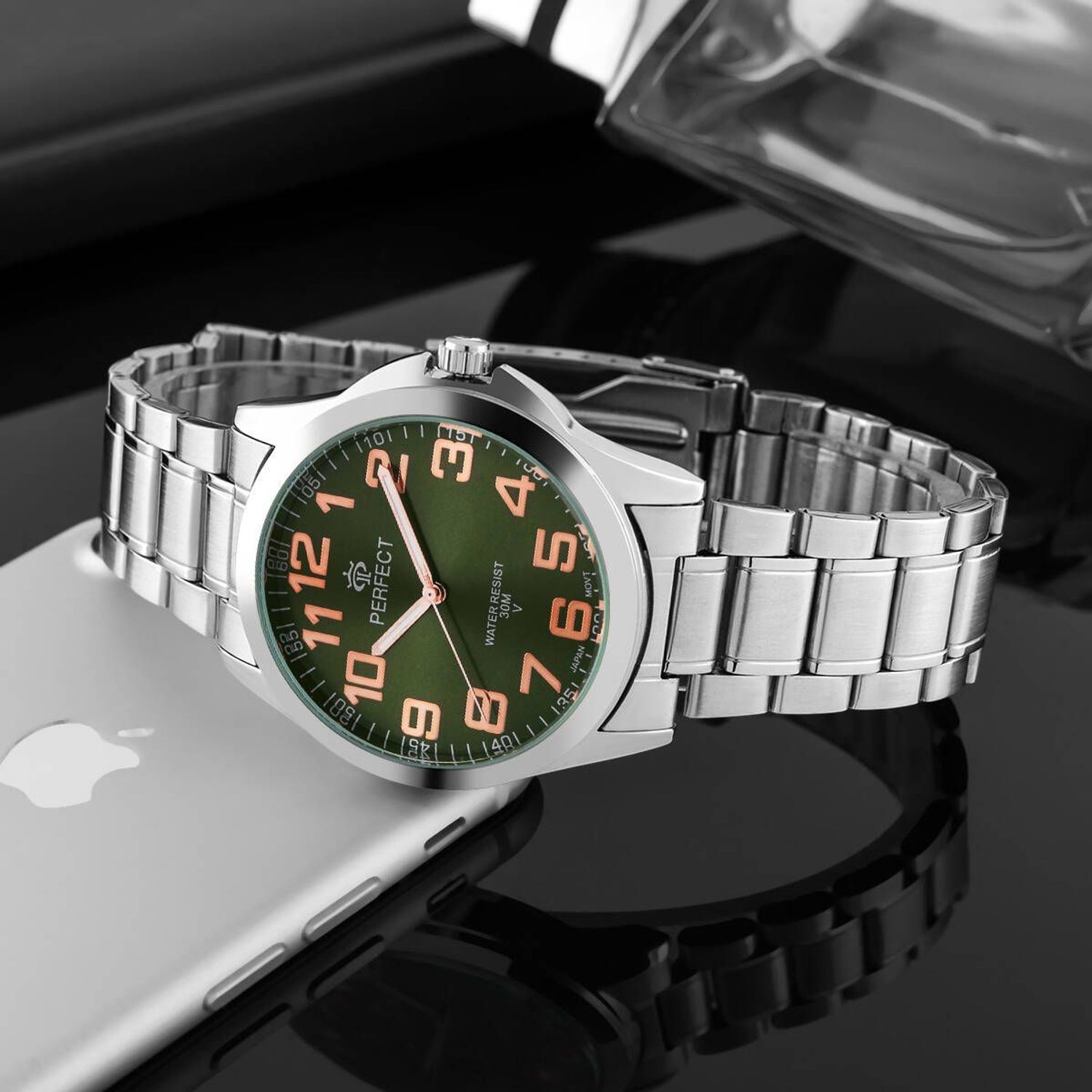 Zegarek męski Perfect P012-06 na srebrnej bransolecie. Męski zegarek klasyczny. Męski zegarek na bransolecie. Zegarek z czytelną tarczą. Męski zegarek na prezent. Zegarek Perfect dla mężczyzny  (2).jpg