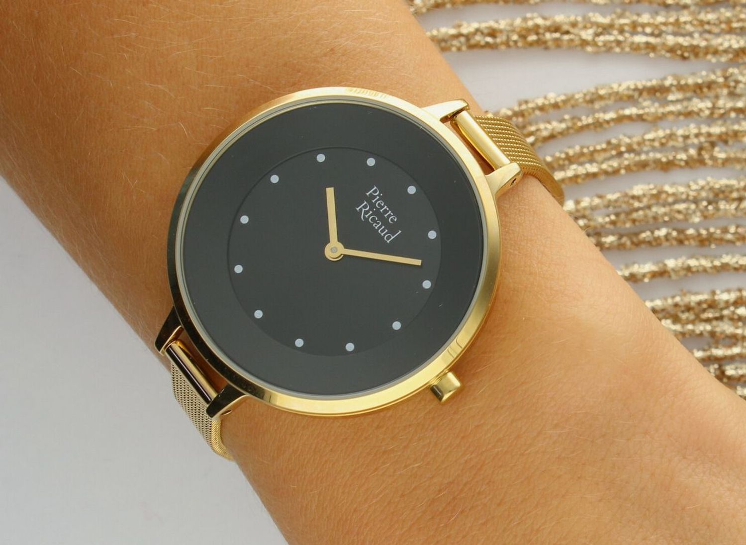 Zegarek damski Pierre Ricaud P22039.1144Q-SET – elegancki model z mechanizmem kwarcowym, czarną tarczą, złotą kopertą i paskiem ze skóry naturalnej. Idealny na co dzień i jako prezent.15.jpg