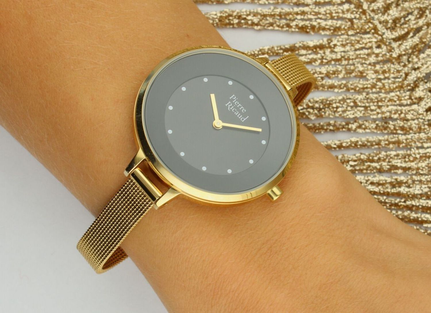 Zegarek damski Pierre Ricaud P22039.1144Q-SET – elegancki model z mechanizmem kwarcowym, czarną tarczą, złotą kopertą i paskiem ze skóry naturalnej. Idealny na co dzień i jako prezent.15.jpg
