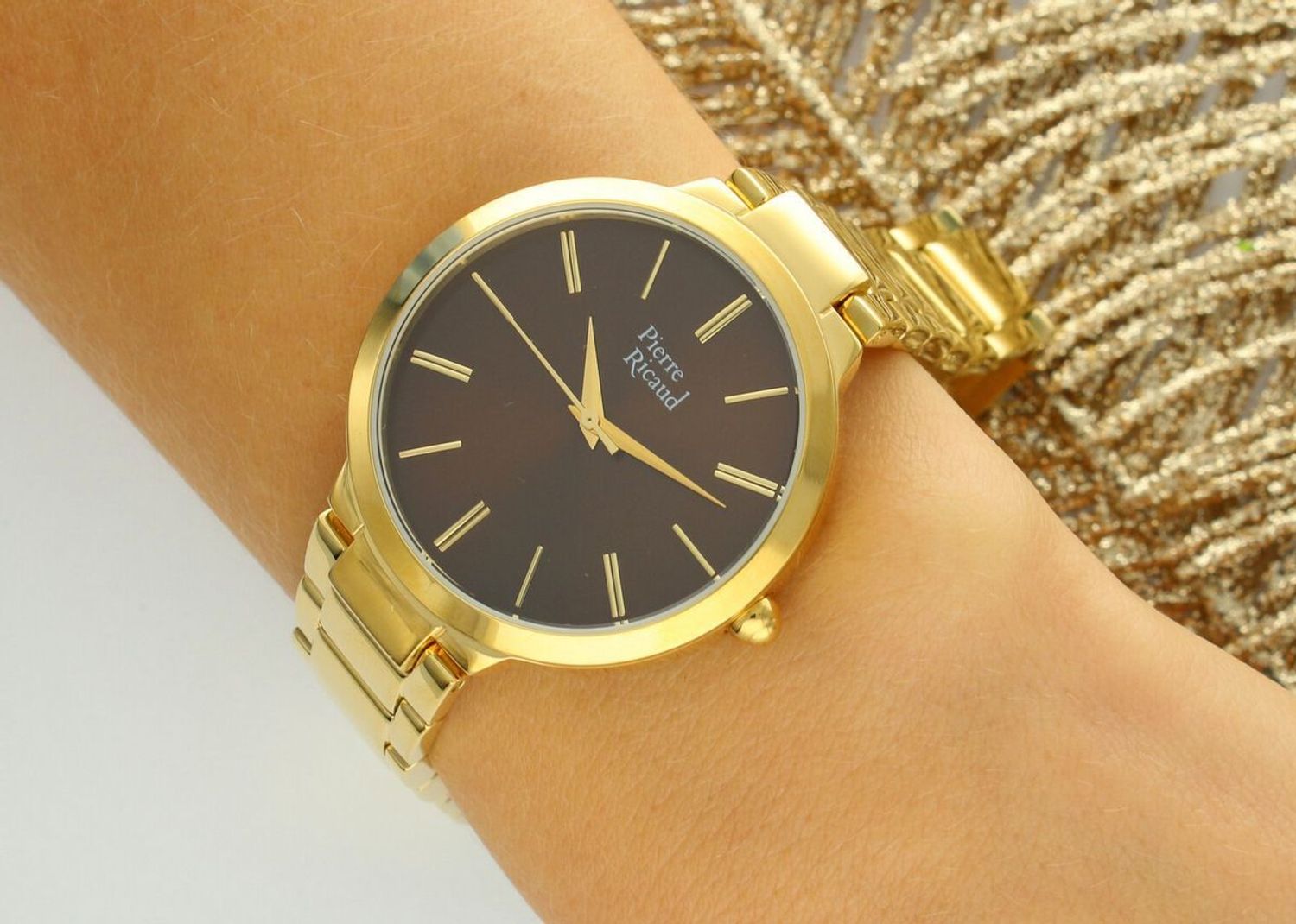Zegarek męski Pierre Ricaud P22051.1A1GQ z mechanizmem kwarcowym, złotą kopertą PVD, brązową tarczą i stalową bransoletą z zapięciem typu H. Elegancja, trwałość i uniwersalny design.1.jpg