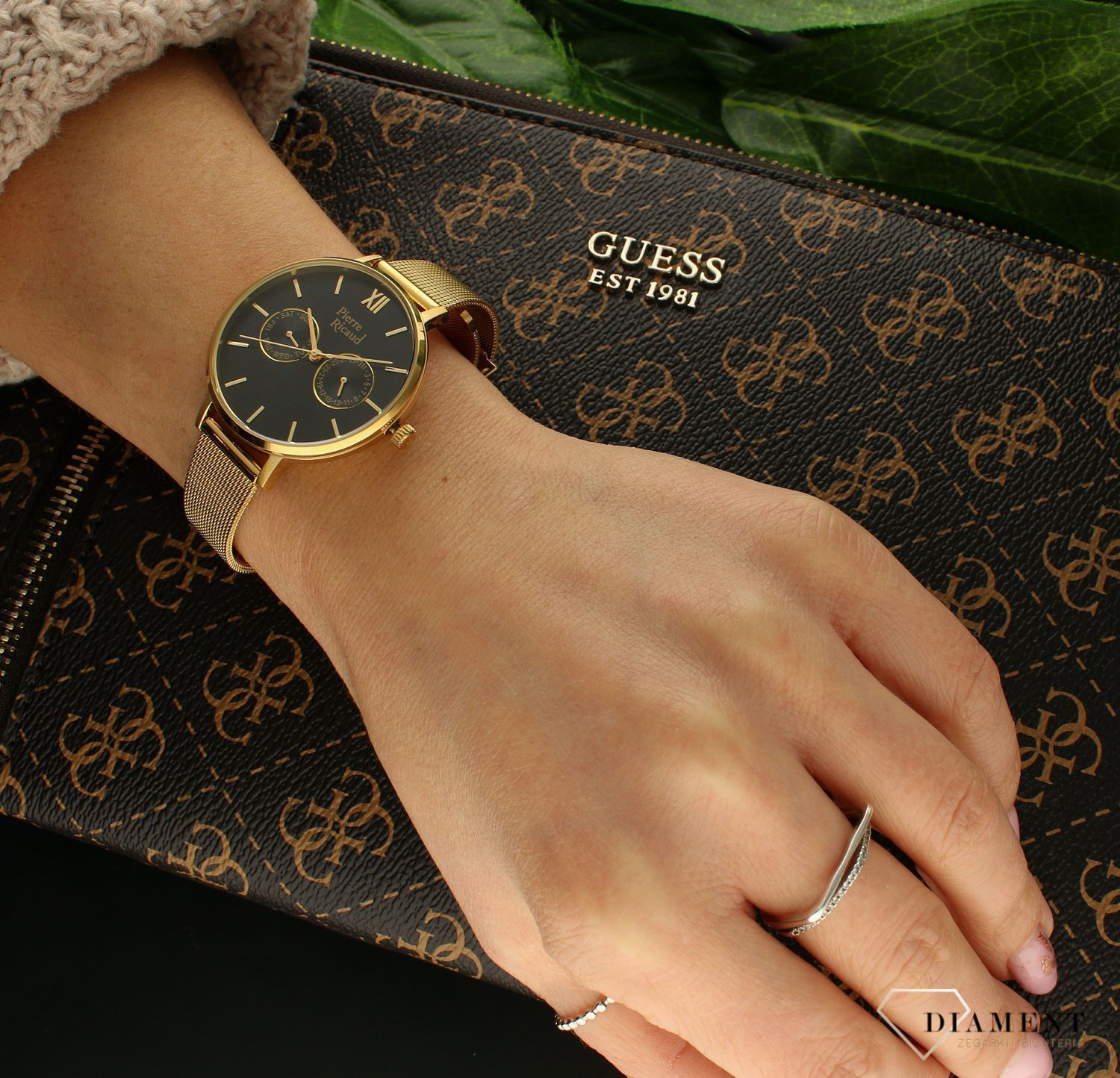 Zegarek damski na bransoletce złoty Pierre Ricaud duża tarcza P22110.1164QF. Zegarek damski duży. Wyraźny damski zegarek. Modny damski zegarek. Pomysł na prezent dla kobiety..jpg