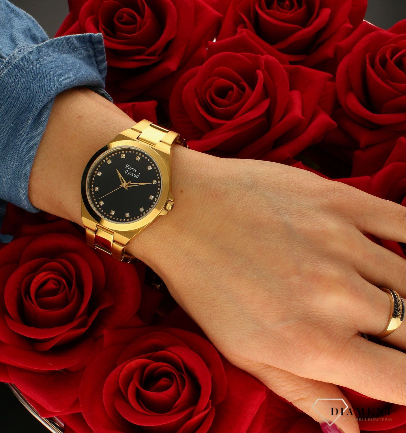 Zegarek damski na złotej bransolecie z czarną tarczą Pierre Ricaud szwajcar P23009.1144Q.webp