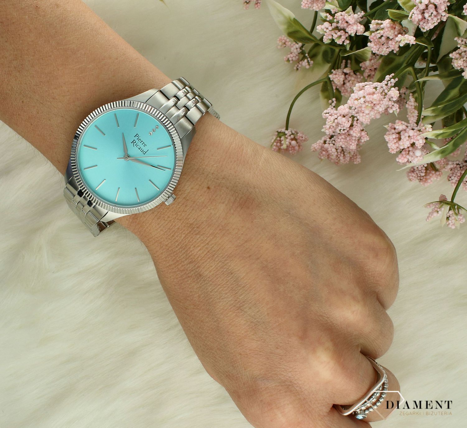 Zegarek damski Pierre Ricaud P23010.511TQ. Zegarek damski na bransolecie. Zegarek Pierre Ricaud z miętową tarczą. Zegarek stalowy damski Tiffany Blue. Zegarek damski na bransolecie Pierre Ricaud na prezent (4).jpg