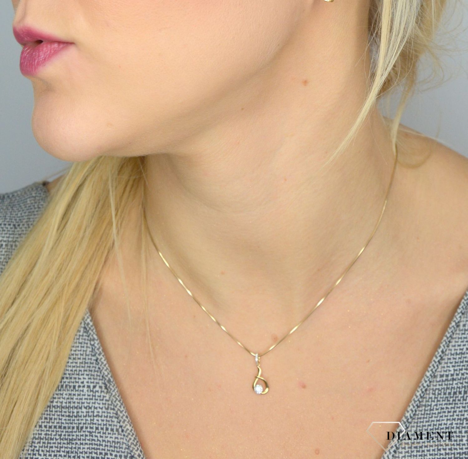 Zawieszka złota DIAMENT diamenty P35693Y.jpg