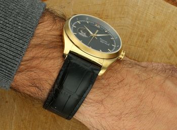 Zegarek męski Pierre Ricaud P60052.1266A – automatyczny mechanizm z 24 kamieniami, złota stal nierdzewna, szara tarcza, szafirowe szkło, skórzany pasek, wodoodporność 5 ATM. Klasyka i 4.jpg