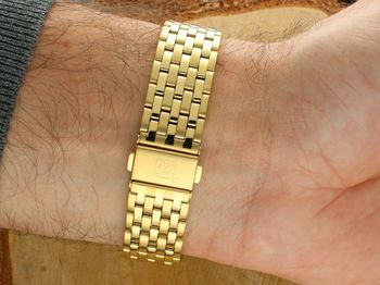 Zegarek męski Pierre Ricaud P60056.1123Q Classic – złota stalowa koperta PVD, szafirowe szkło, mechanizm Citizen Miyota GM21, datownik i wodoodporność 5 ATM. Elegancki zegarek dla mężczyzny 5.jpg