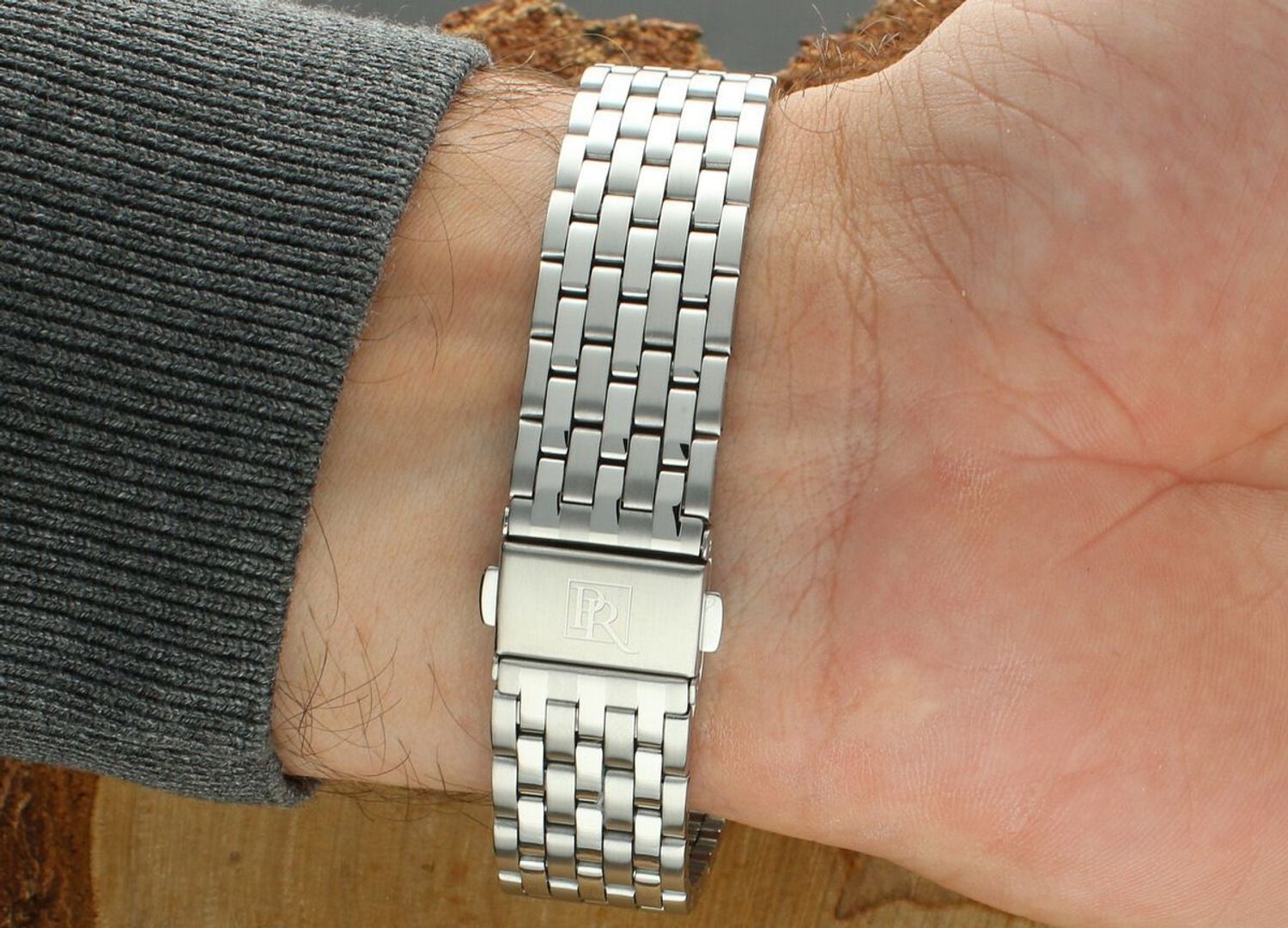 Zegarek męski Pierre Ricaud P60056.5124Q – elegancki model ze stalową kopertą i bransoletą, czarną tarczą, szafirowym szkłem i mechanizmem kwarcowym. 1.jpg