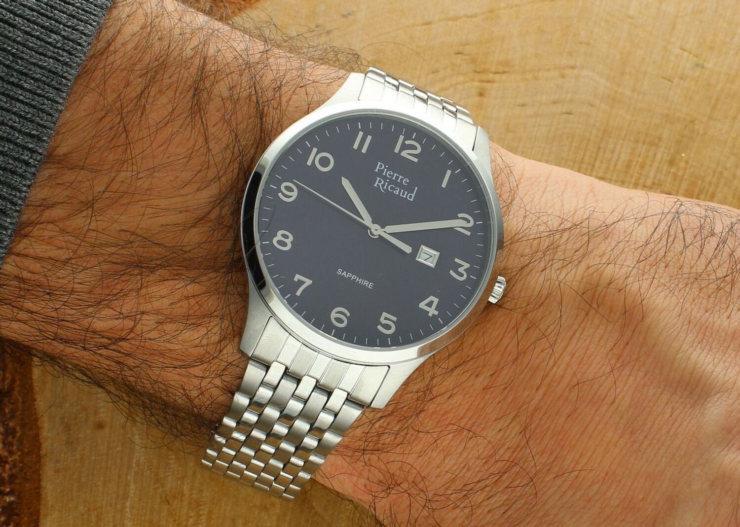 Zegarek męski Pierre Ricaud P60056.5125Q Classic – srebrna koperta, niebieska tarcza ze szlifem słonecznym, szafirowe szkło, mechanizm kwarcowy C01.211, datownik, wodoodporność 5 ATM. Eleganc1.jpg