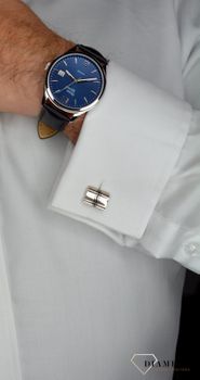 Zegarek męski Pierre Ricaud P91086.5255Q. Zegarek męski z okrągłą kopertą wykonaną ze stali z niebieską tarczą zegarka i srebrnymi indeksami.  (3).JPG