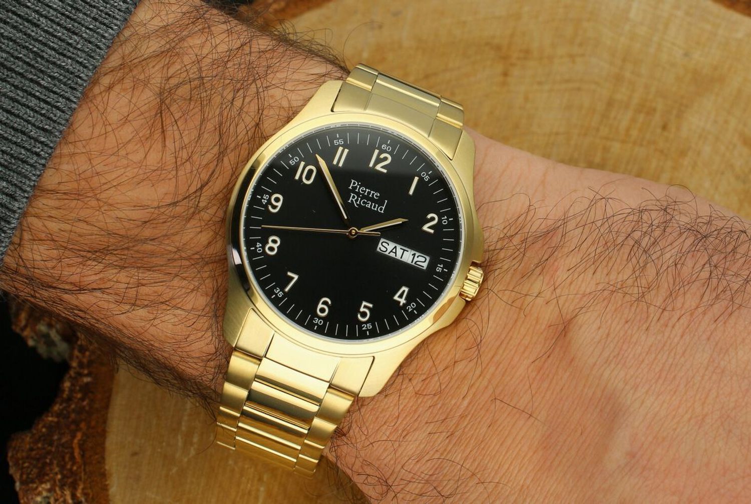 Zegarek męski Pierre Ricaud P91105.1124Q Gent Watch Classic – elegancki model w złotej powłoce PVD z czarną tarczą, szafirowym szkłem i mechanizmem Citizen Miyota 2405.1.jpg