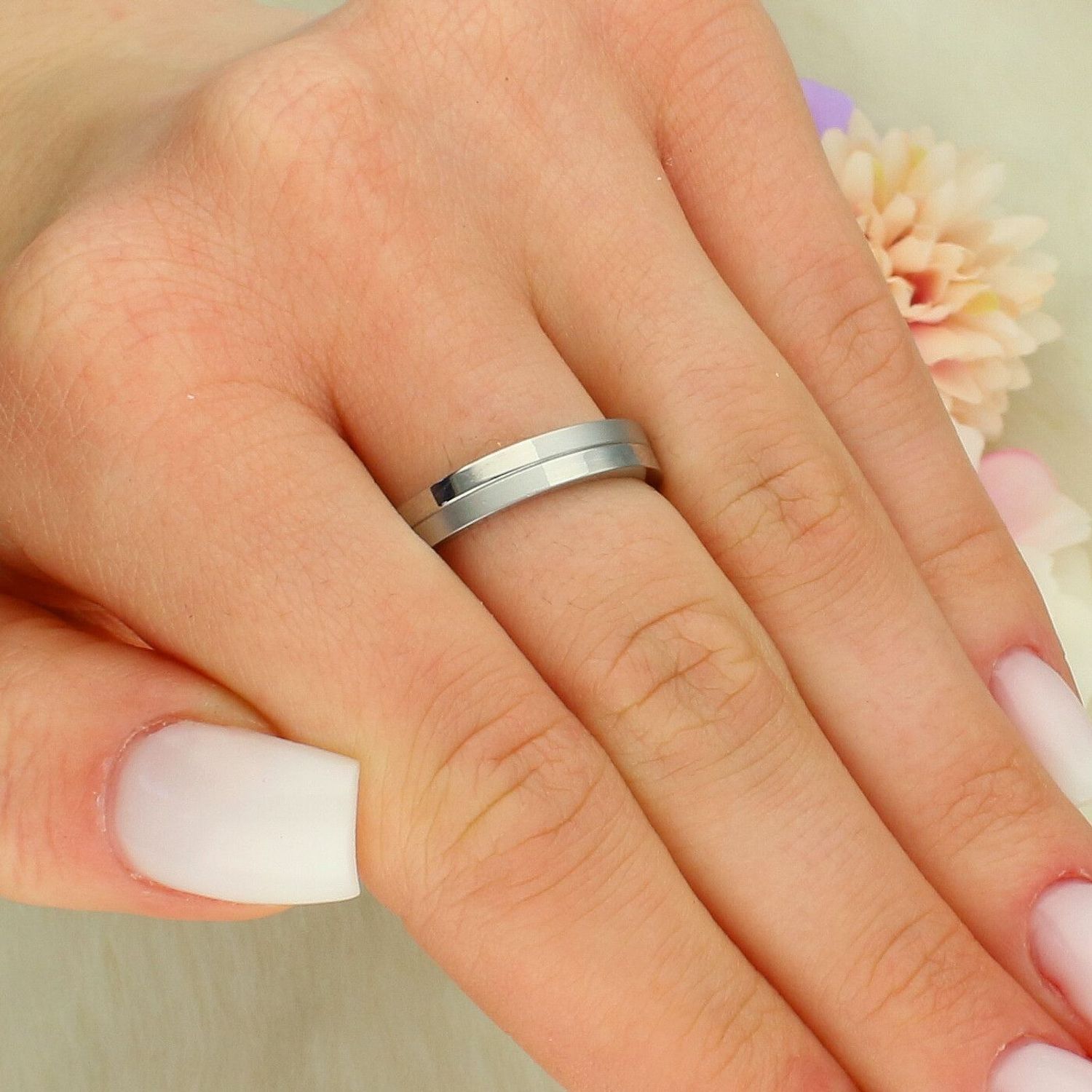 Obrączka stalowa mat i połysk 4 mm – nowoczesna, hipoalergiczna PA017.jpg