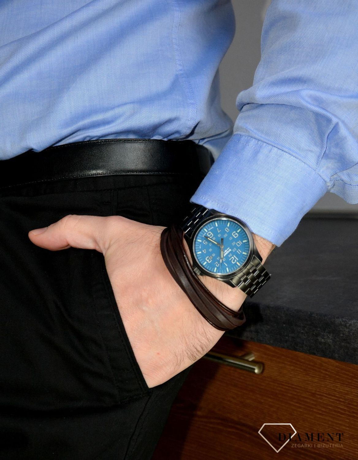 Bransoletka POLICE PJ.26345BLSC-02-L Brązowa, męska bransoleta firmy POLICE. Biżuteria z kolekcji męskiej to odpowiedź na coraz większe zainteresowanie tego typu dodatkami do stylizacji..jpg