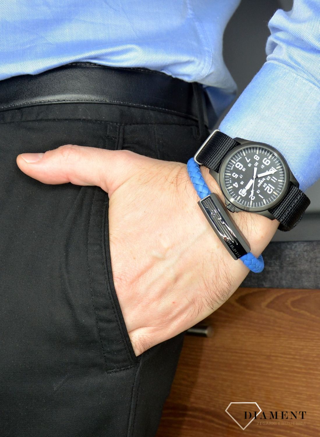 Biżuteria POLICE, bransoletka męska 'Wytrzymały ponad siły' PJ.26492BLN-01.Niebieska, męska bransoleta firmy POLICE. Biżuteria z kolekcji męskiej to odpowiedź na 11.jpg