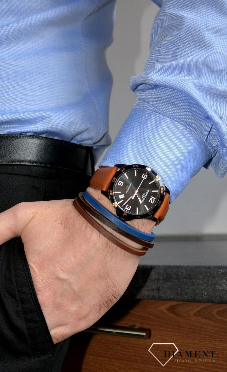 Bransoletka POLICE PJ.26555BLS-01. Trzy kolorowa, męska bransoleta firmy POLICE. Biżuteria z kolekcji męskiej to odpowiedź na coraz większe zainteresowanie tego typu dodatkami do stylizacji..jpg