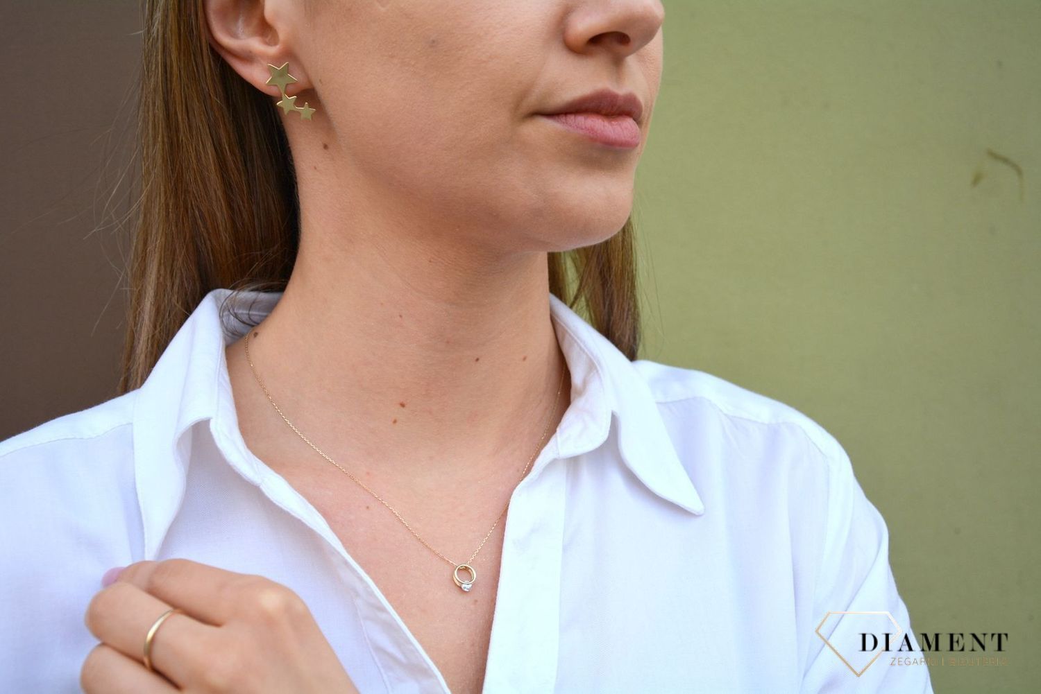 Złote kolczyki potrójne gwiazdki na sztyft PL228EG8Kv.jpg