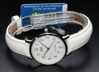 zegarek-damski-q-q-q-q-classic-q979-334-Q979-334--3.jpg