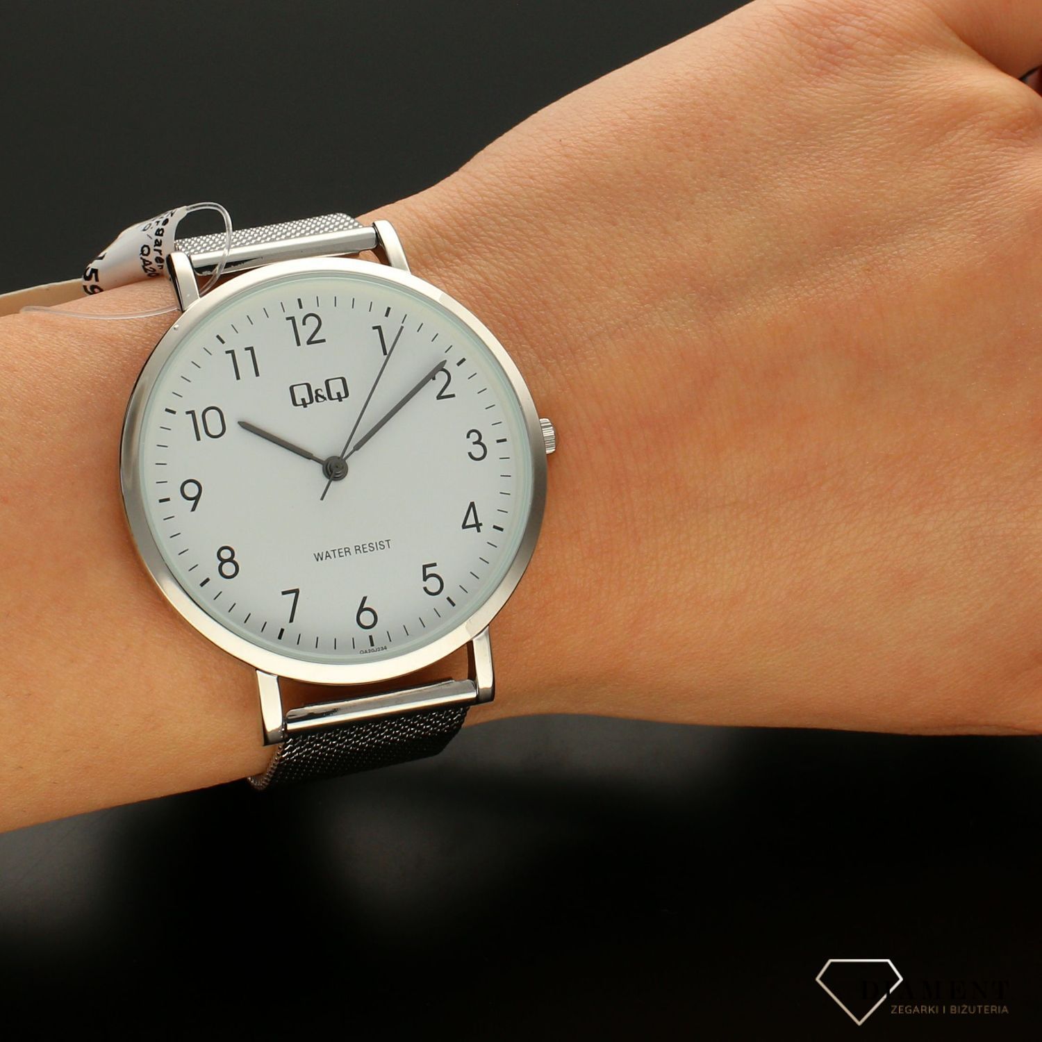 Zegarek męski Q&Q CLASSIC QA20-234⌚ Zegarki męskie z bransoletą✓ Wymarzony prezent ✓Prezent dla taty z grawerem✓ Prezent z grawerem✓ Autoryzowany sklep ✓Grawer 0zł ✓Gratis Kurier 24h ✓Zwrot 30 dni ✓Gwarancja najniższe.jpg