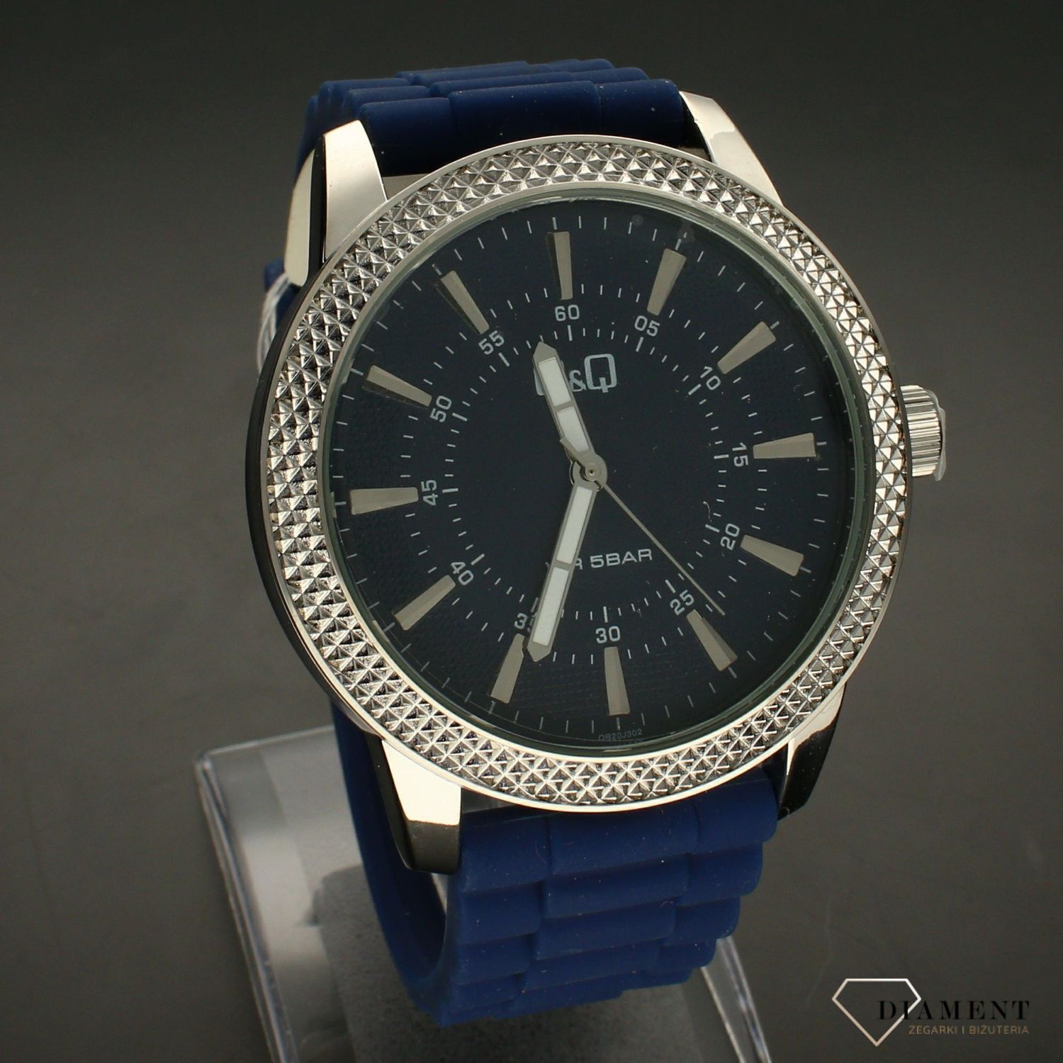 Zegarek męski sportowy QQ na granatowym pasku QB20-302.jpg