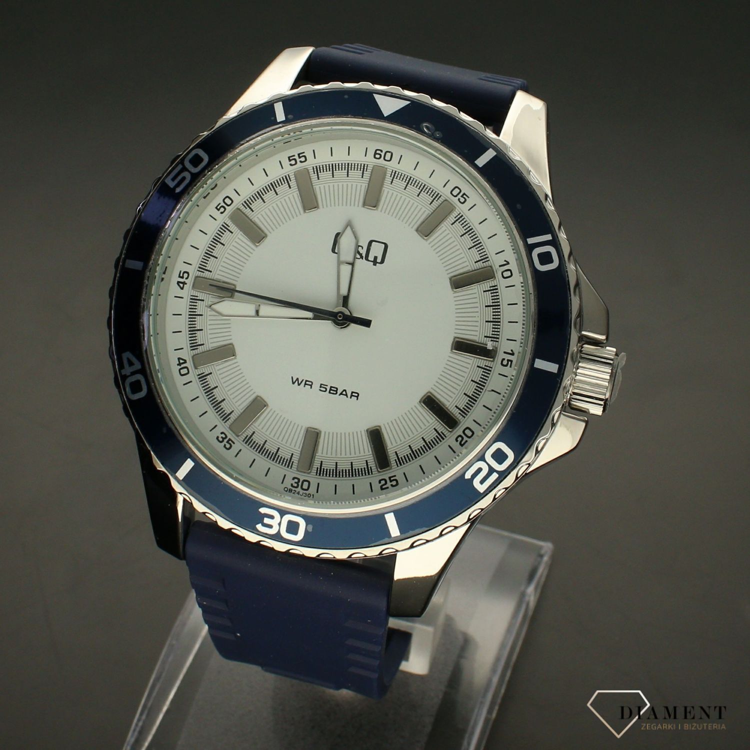 1Zegarek męski na niebieskim pasku QQ QB24-301. Zegarki męskie na pasku silikonowym✓ Wymarzony prezent ✓Prezent dla taty z grawerem✓ Prezent z grawerem✓ Autoryzowany sklep. ✓Grawer 0zł ✓Gratis Kurier 24h ✓Zwrot 30 dni.jpg