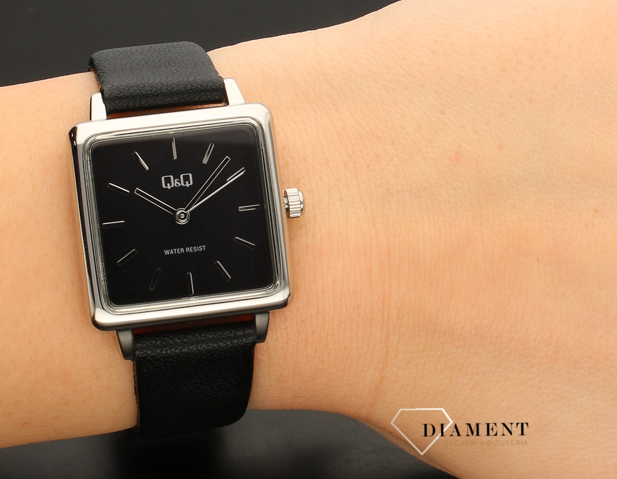 damski-zegarek-q&q-classic-qb51-302.jpg