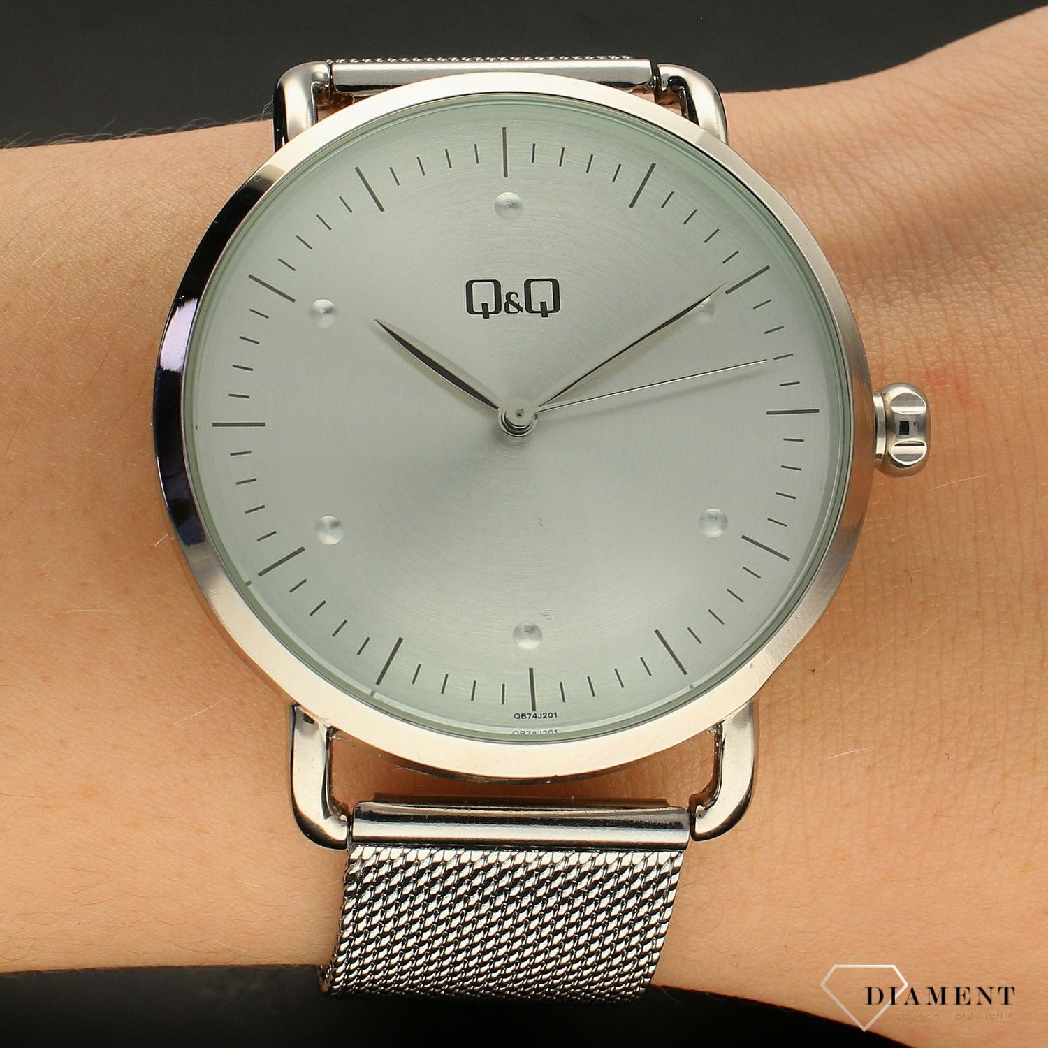 Zegarek damski Q&Q na bransolecie QB74-201 z cyrkoniami (2).jpg