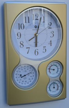 Zegar na ścianę złoty z termometrem i wilgotnościomierzem Perfect zegary na ścianę zegary do salonu zegary do biura (1).JPG