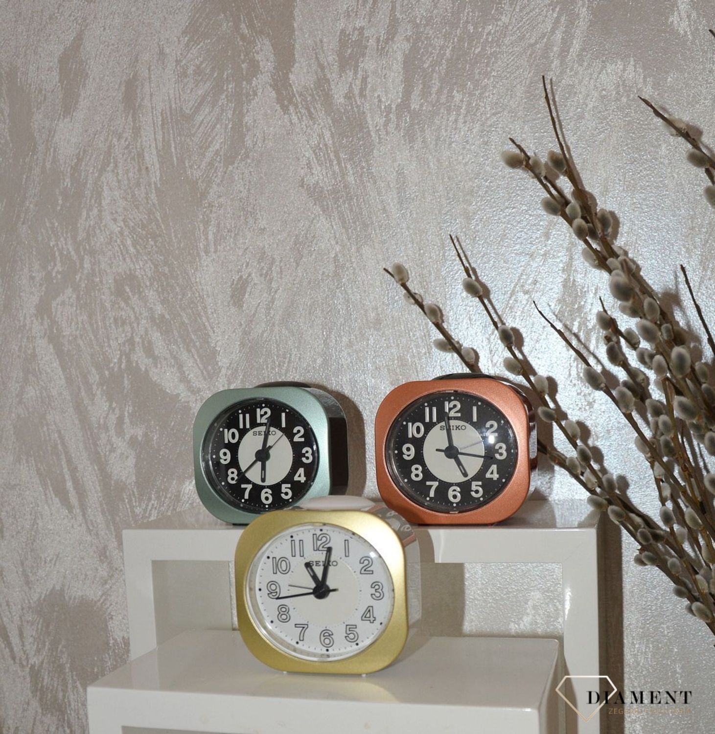 Budzik klasyczny SEIKO złoty cichy mechanizm QHE121G.jpg