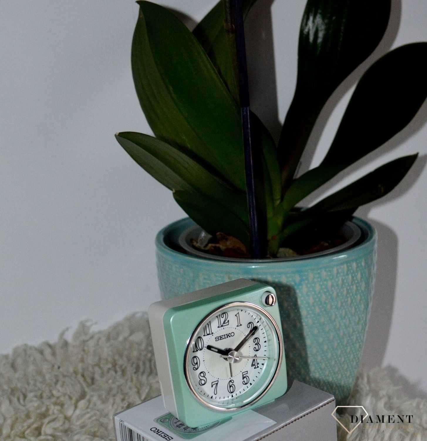 Budzik klasyczny SEIKO QHE185M Cichy mechanizm, podświetlenie.jpg