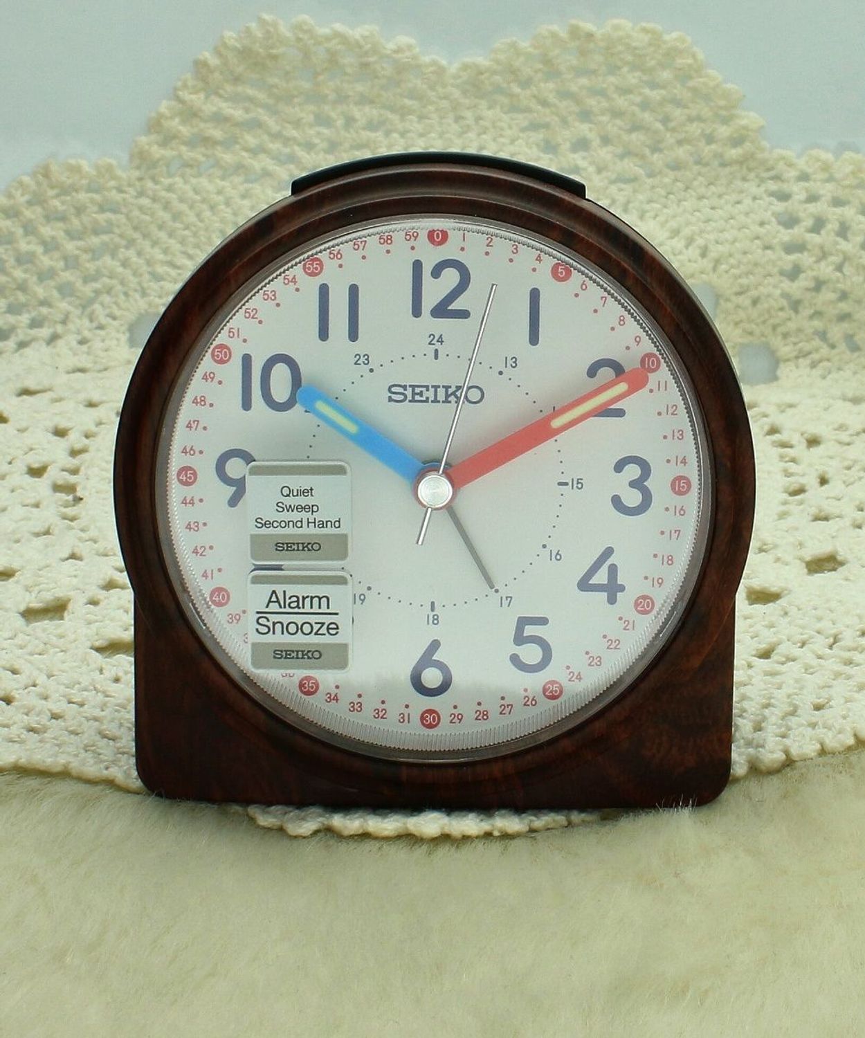 Seiko QHE210Z Budzik Analogowy Retro – Cichy, Podświetlenie, Drzemka.jpg