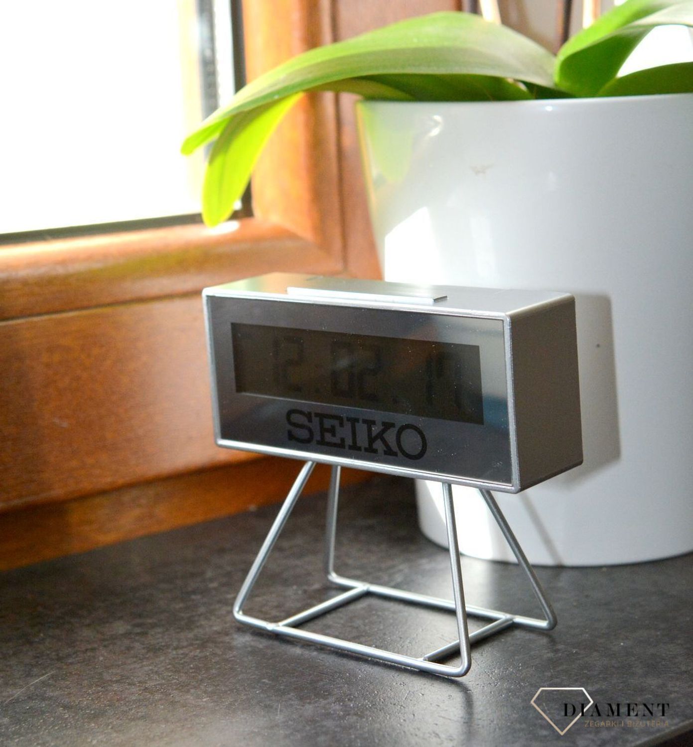 Budzik na baterię Seiko QHL087S Minutnik Stoper.jpg