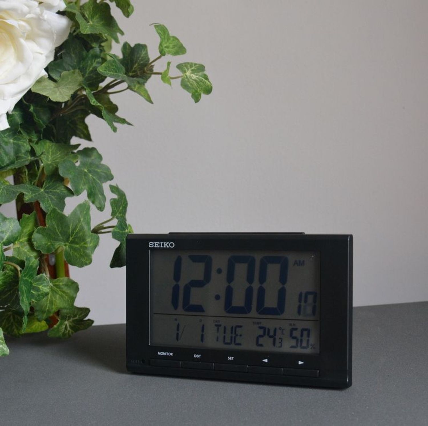 Budzik SEIKO QHL090K Cyfrowy wyświetlacz Drzemka.jpg