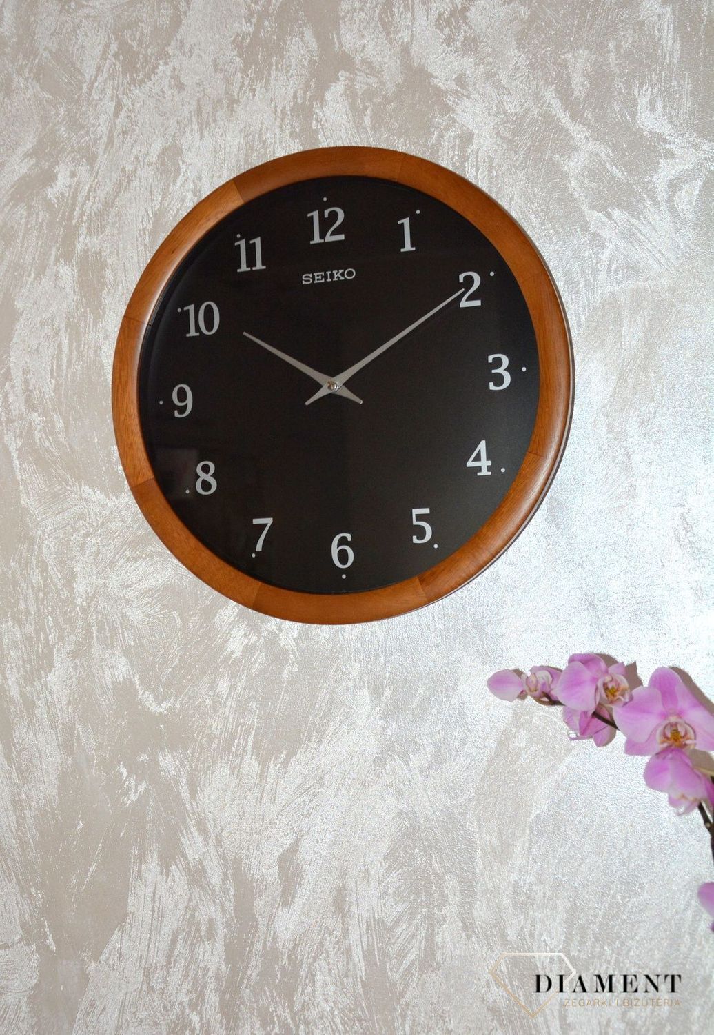 Zegar ścienny do salonu Seiko okrągły cichy mechanizm QXA763Z.jpg