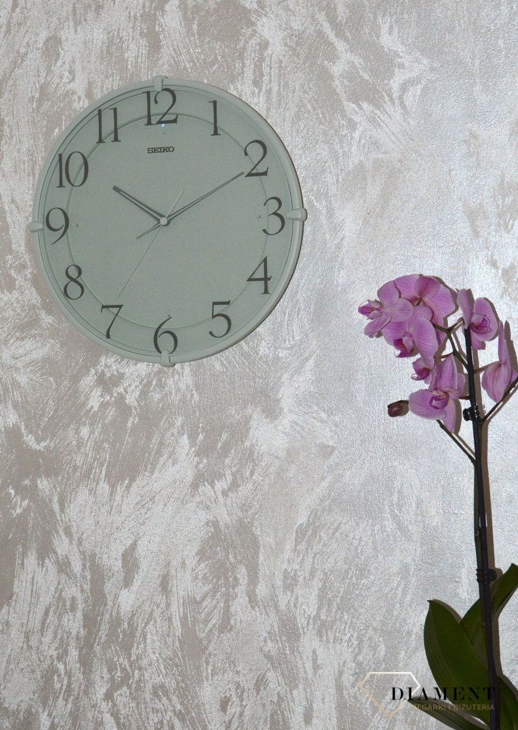 Zegar ścienny SEIKO 30 cm QXA778M Jasny.jpg