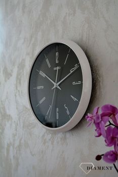 Zegar ścienny SEIKO 30 cm QXA786H Czarny. Zegar na ścianę do salonu Seiko QXA786H .Czarno biały zegar. Czarne dodatki do domu (6).JPG