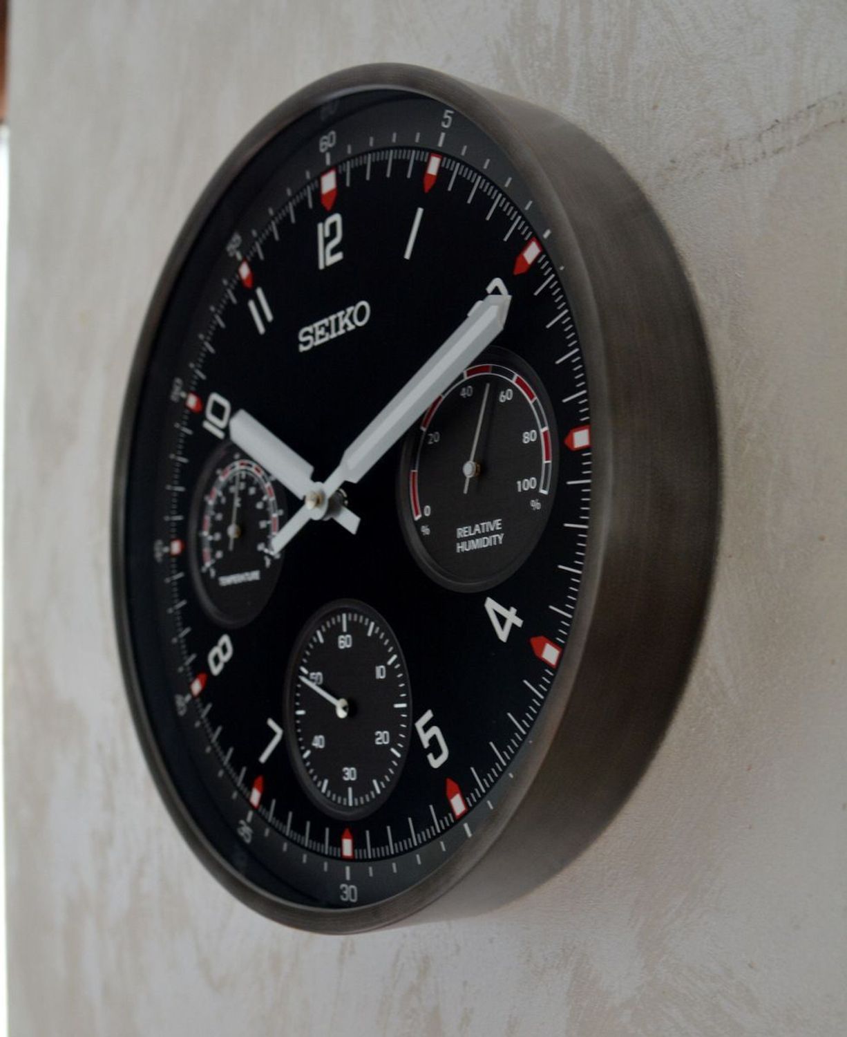 Zegar Seiko nowoczesny stacja pogody QXA823K.jpg