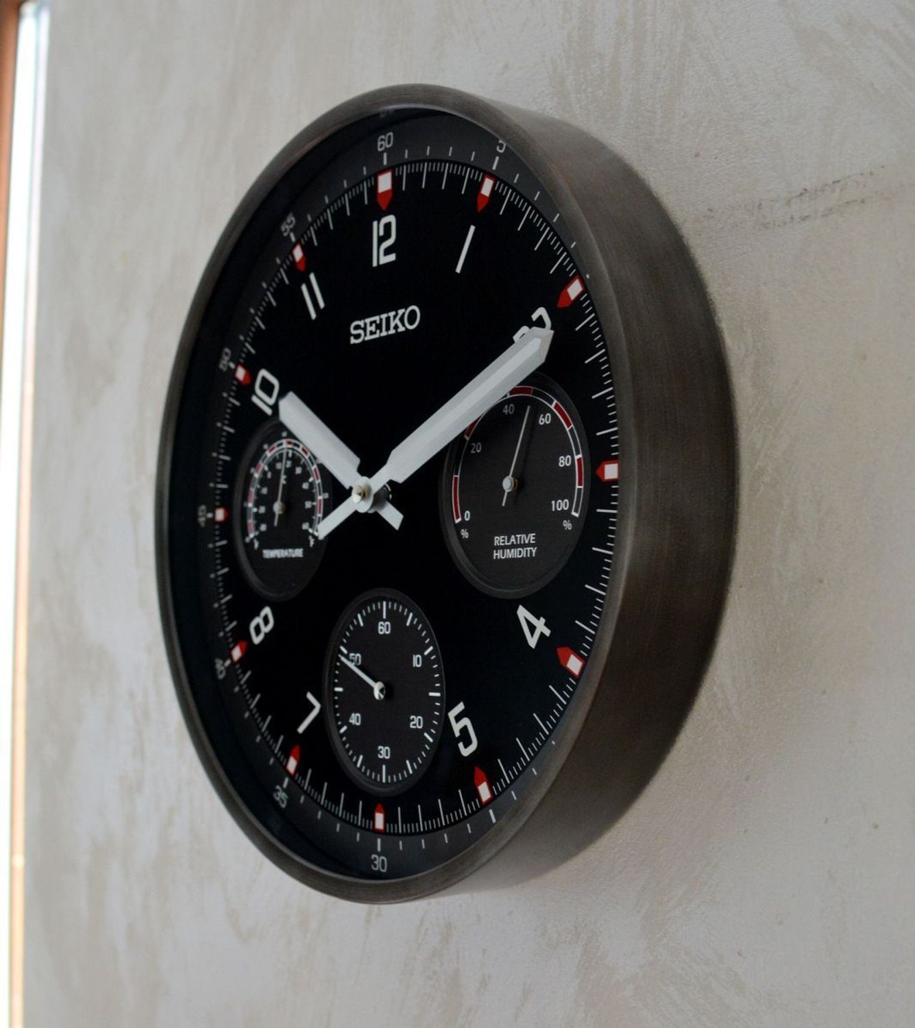 Zegar Seiko nowoczesny stacja pogody QXA823K.jpg