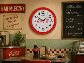 Zegar ścienny Coca-Cola 37 cm Seiko QXA922R.jpg