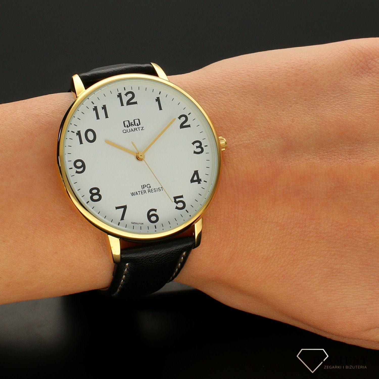 Zegarek męski Q&Q na czarnym pasku QZ00-104.2.jpg