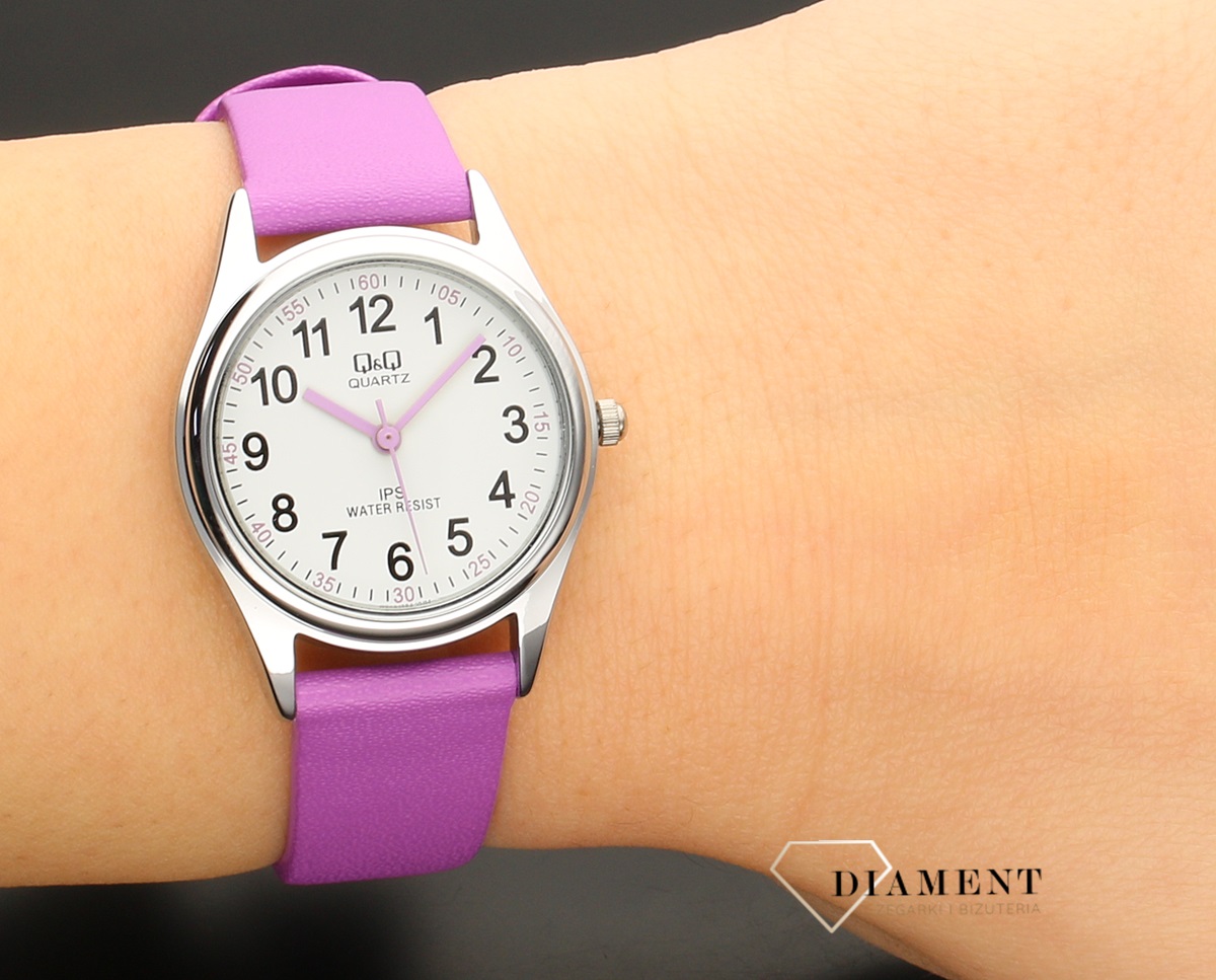 dzieciecy-zegarek-q&q-qz09-354.jpeg