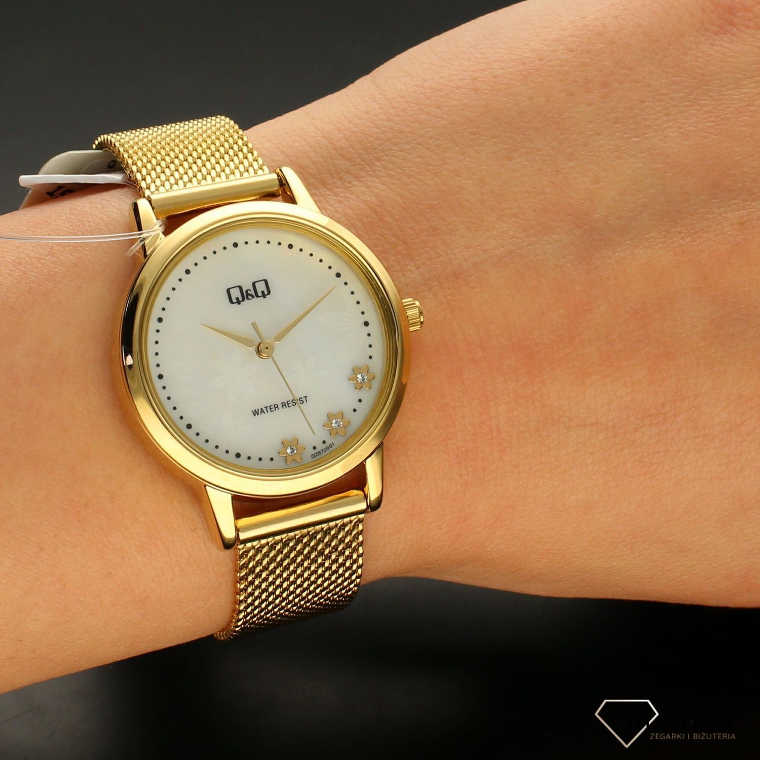 Zegarek damski na złotej bransolecie QZ57-001.jpg