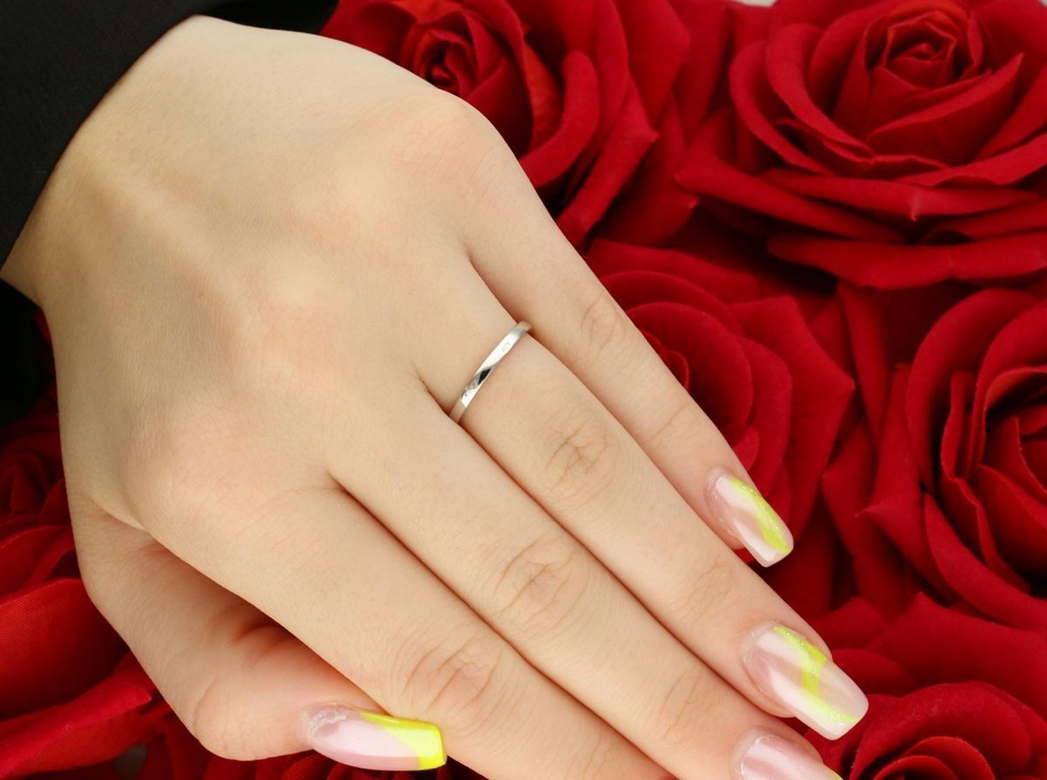 Pierścionek zaręczynowy z diamentem 0,08 ct – białe złoto 585 – DIAMENT R12056W.jpg